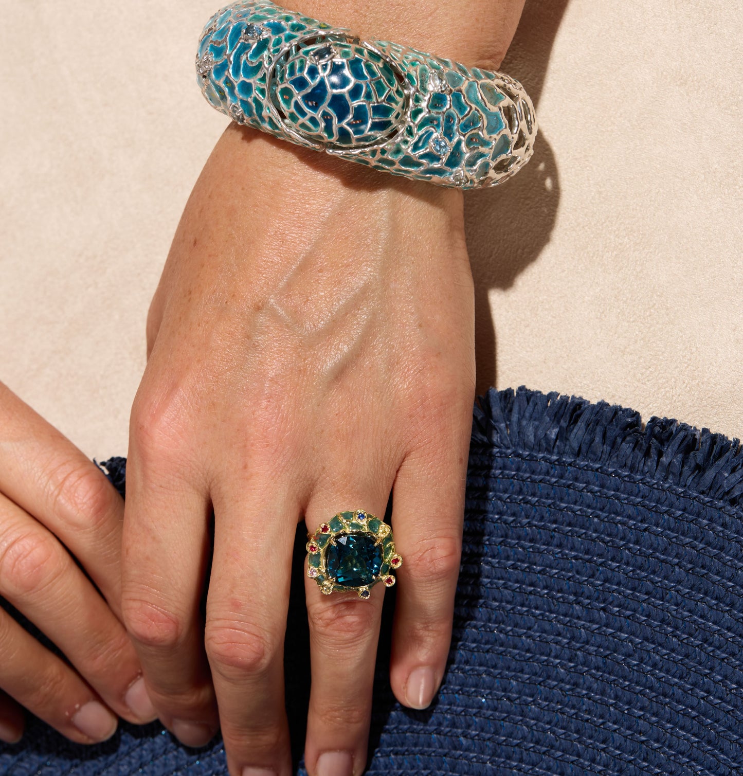 London Blue Topaz 18 ct. gold ring Parra Jewels-bespoke and one of a kind fine jewellery-london