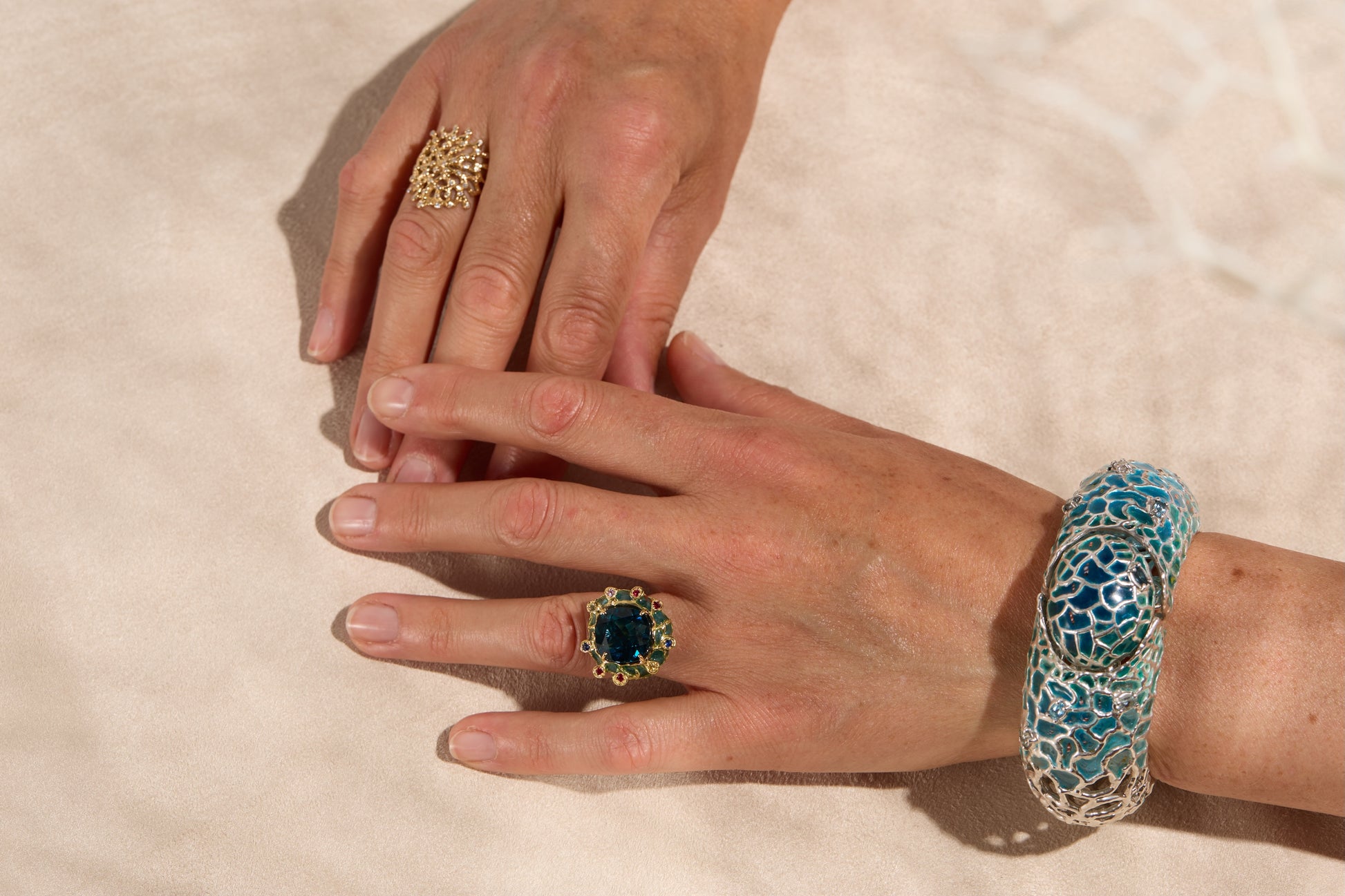 London Blue Topaz 18 ct. gold ring Parra Jewels-bespoke and one of a kind fine jewellery-london